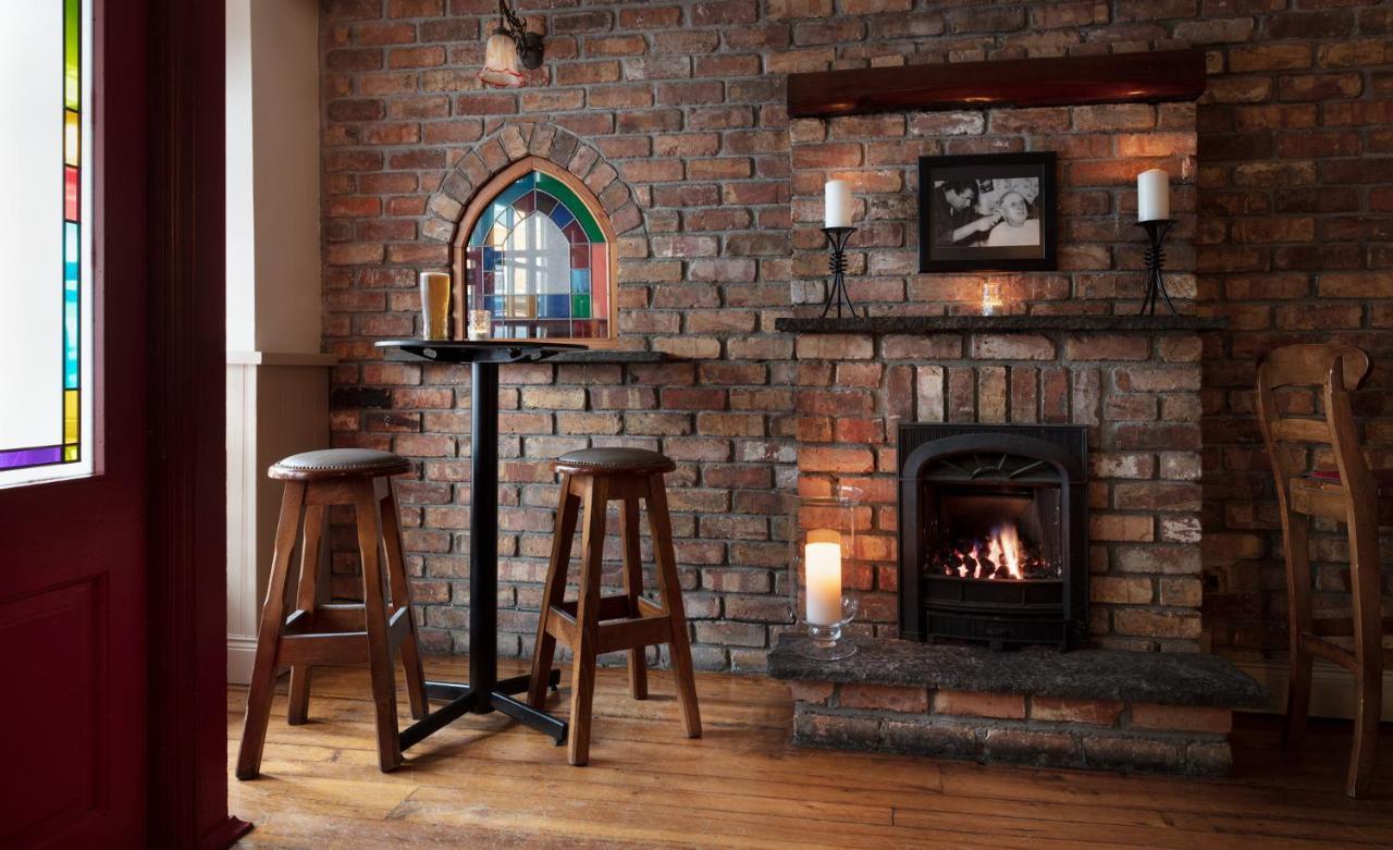 The Wander Inn Bar & Accommodation Kenmare Exteriér fotografie